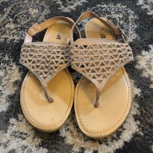 Austin size 9 sandals